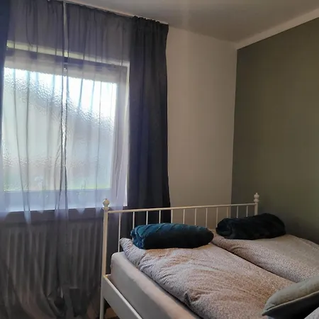 Esther Wildrose Apartamento